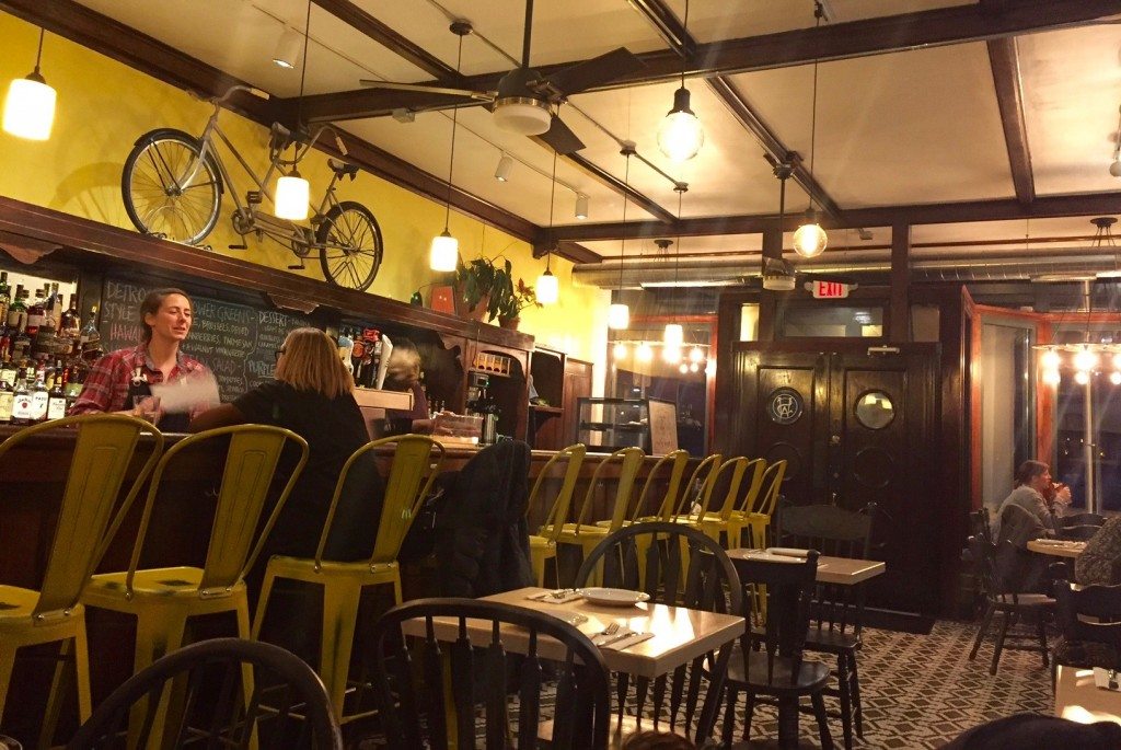 The Tandem bar