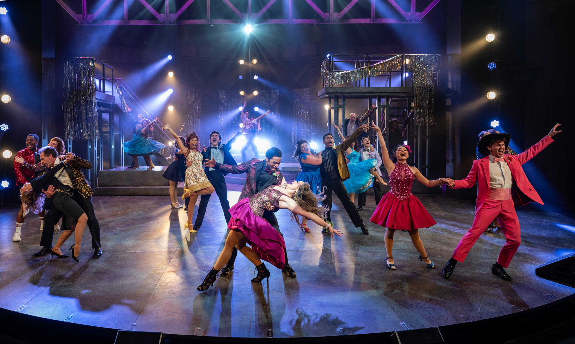 Milwaukee Rep’s ‘Footloose’ Is a Fun, Nostalgic Throwback